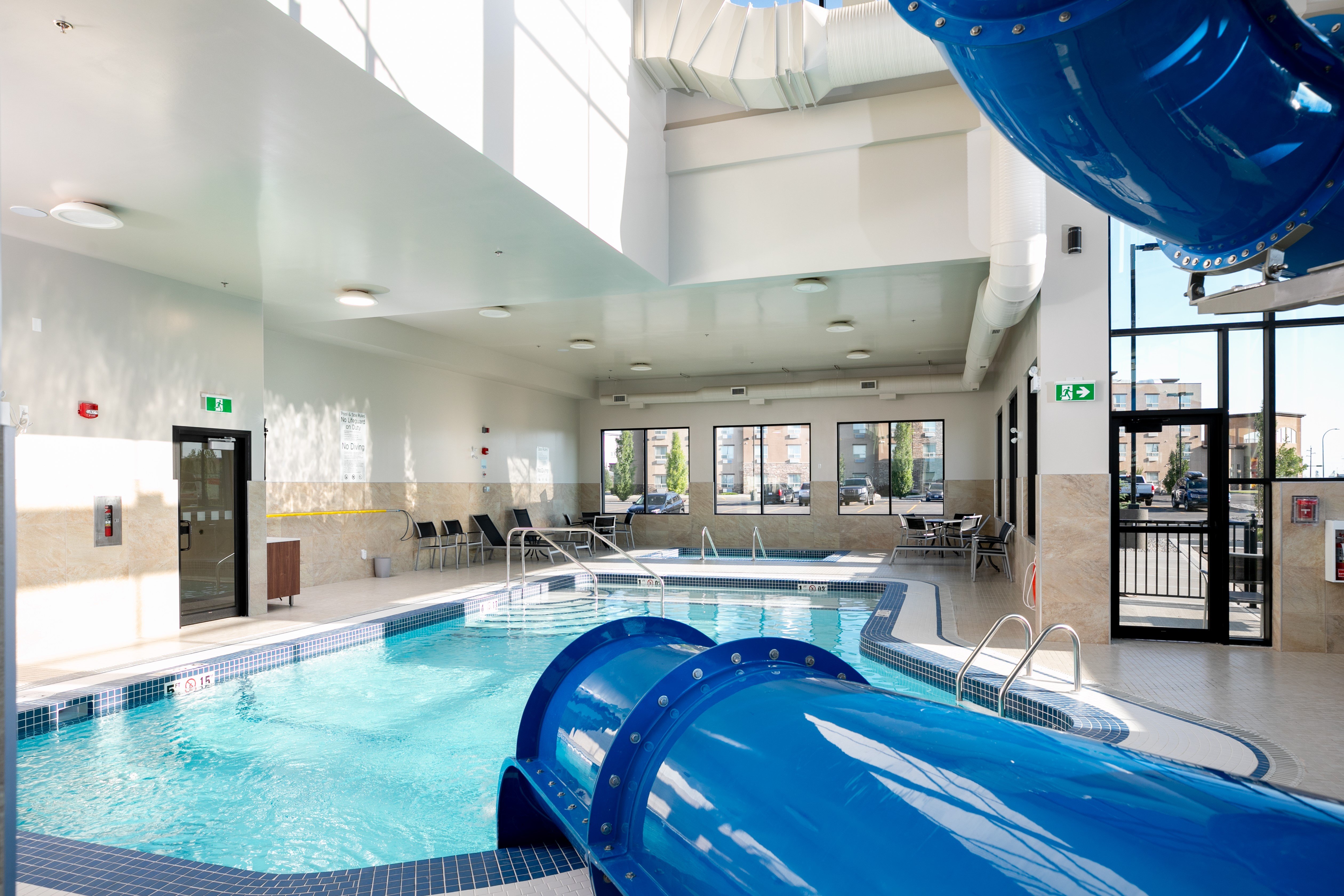 holiday inn express lethbridge southeast an ihg hotel
