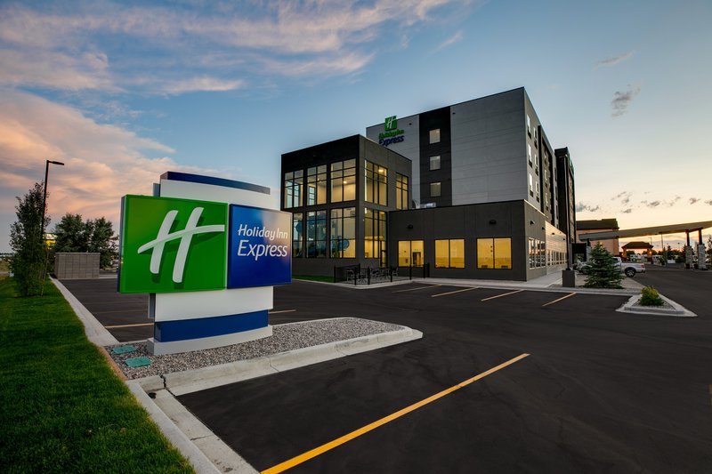 holiday inn express lethbridge southeast an ihg hotel