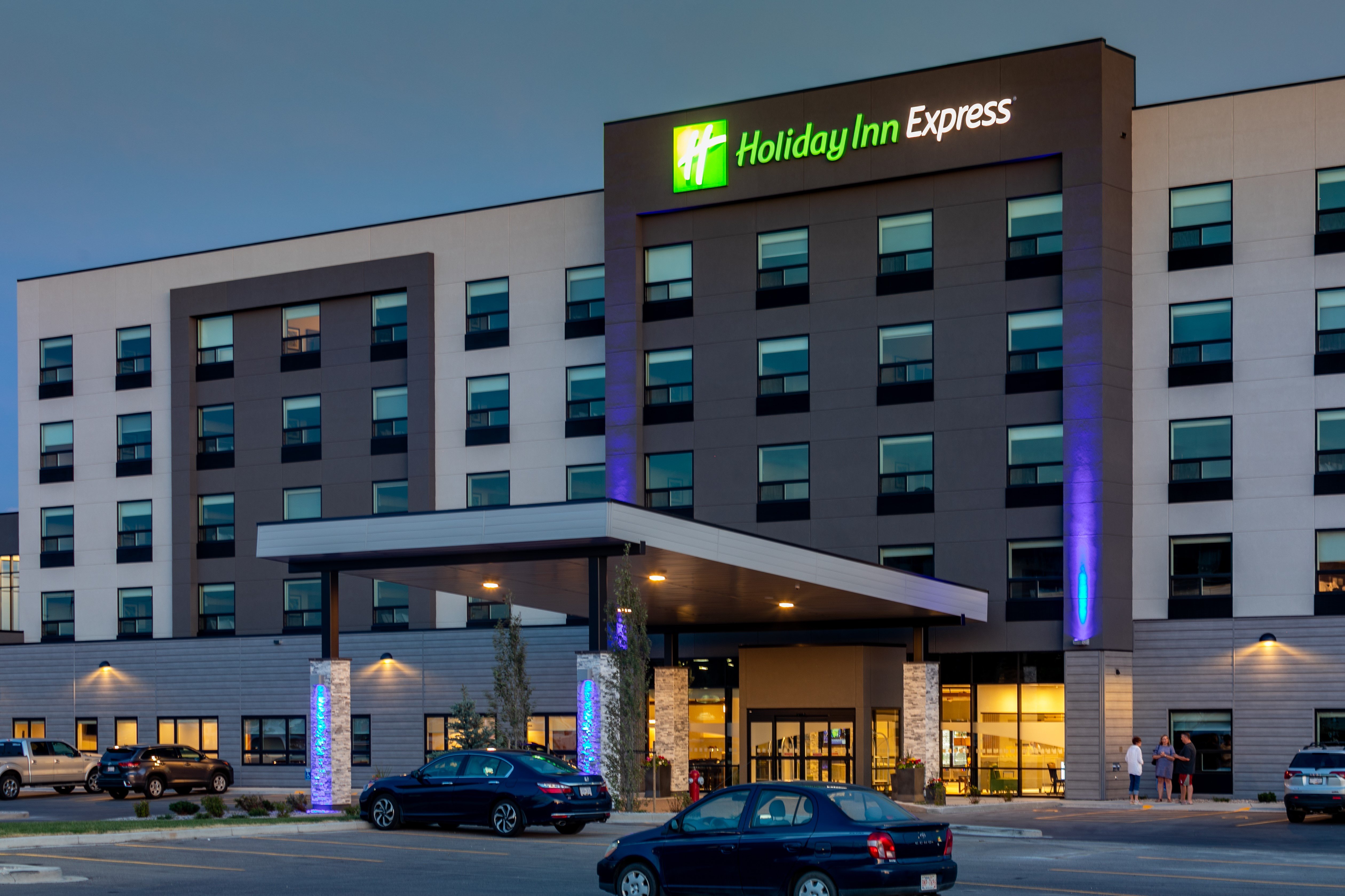 holiday inn express lethbridge southeast an ihg hotel
