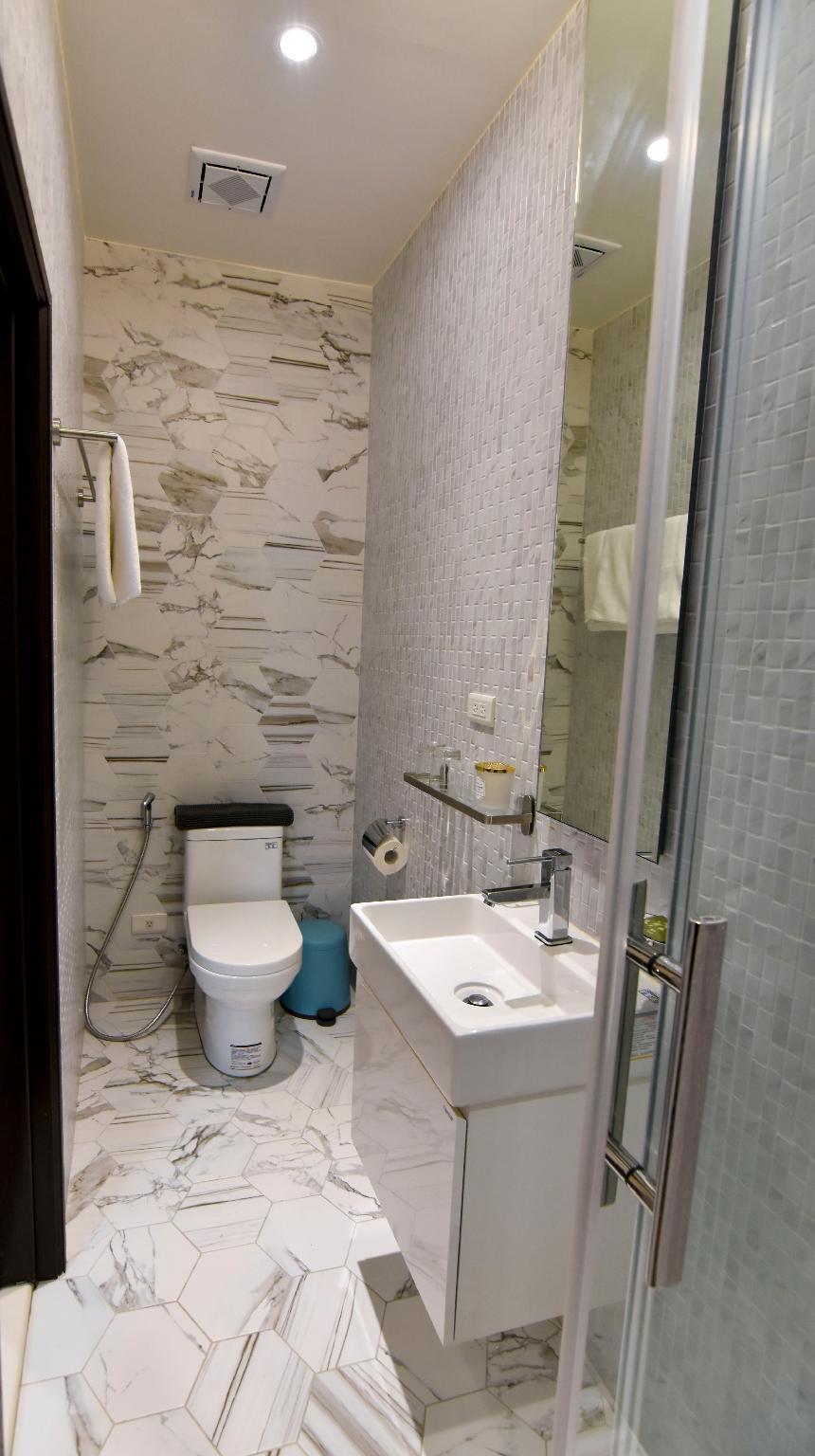 morn forest apartment