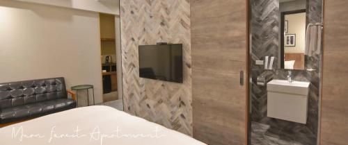 morn forest apartment