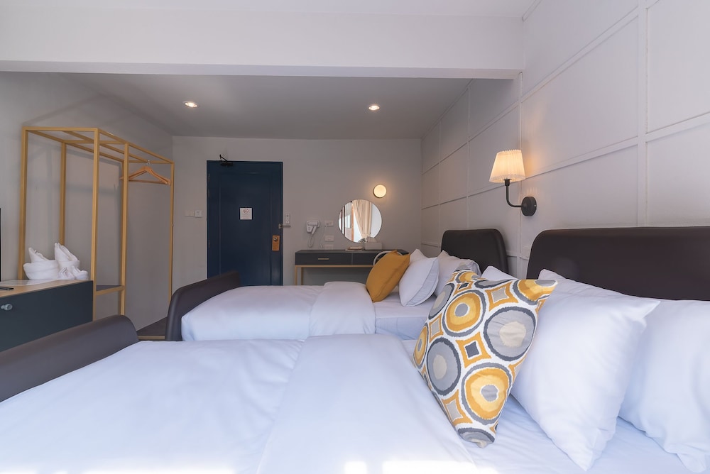 the mellow pillow at chiang mai gate