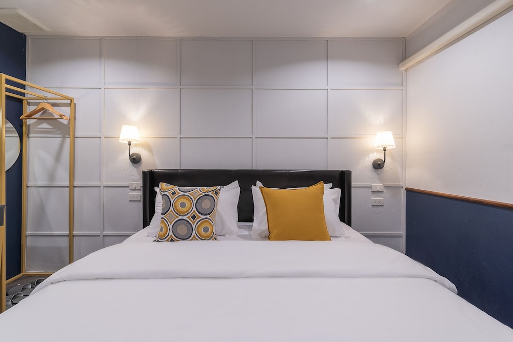 the mellow pillow at chiang mai gate