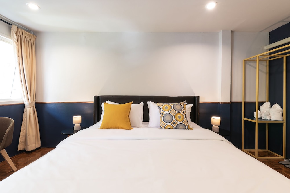 the mellow pillow at chiang mai gate