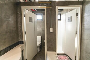 post factory bed and breakfast sathorn hostel adults only