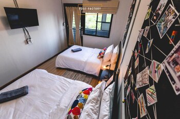 post factory bed and breakfast sathorn hostel adults only