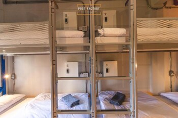 post factory bed and breakfast sathorn hostel adults only
