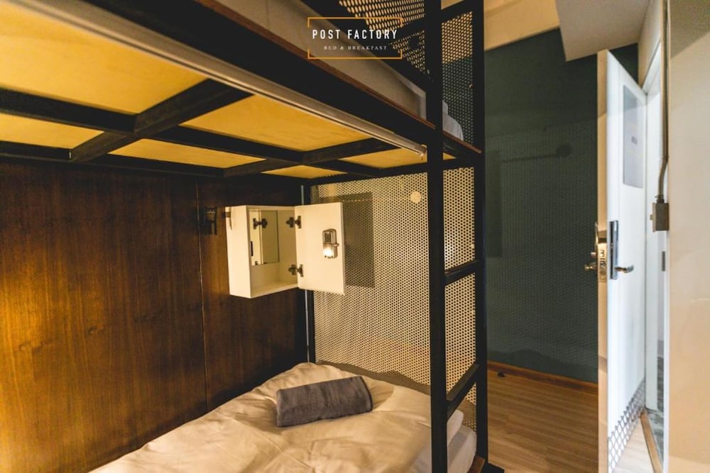 post factory bed and breakfast sathorn hostel adults only
