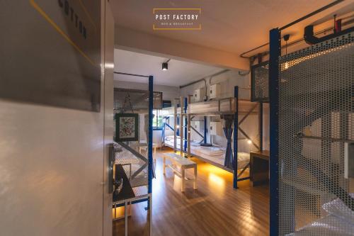 Post Factory Bed & Breakfast Sathorn Hostel - Adults Only,Near Central Rama 3 Mall,2 star