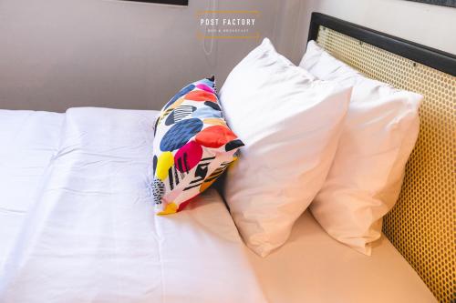 post factory bed and breakfast sathorn hostel adults only
