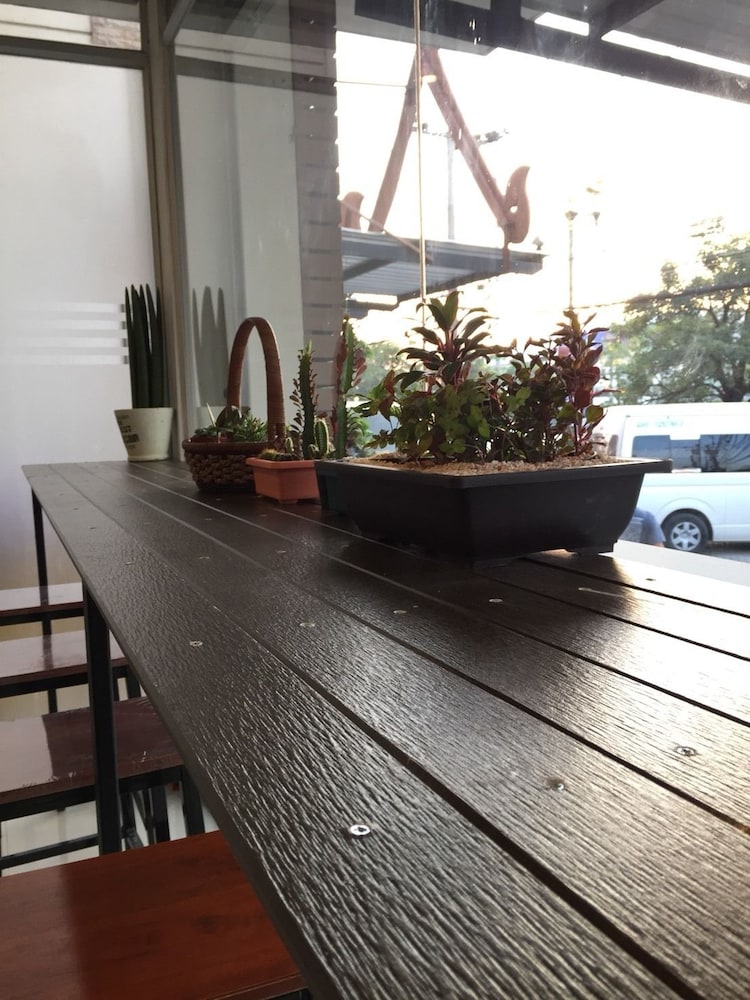 best bed suvarnabhumi hostel