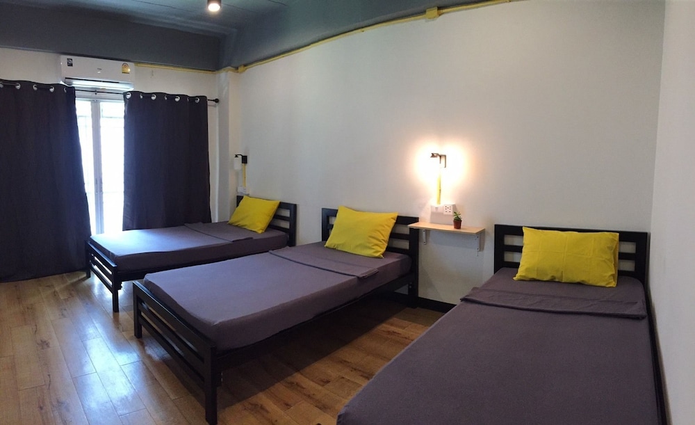 best bed suvarnabhumi hostel