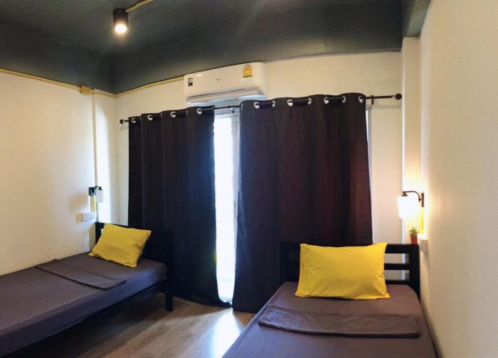 best bed suvarnabhumi hostel