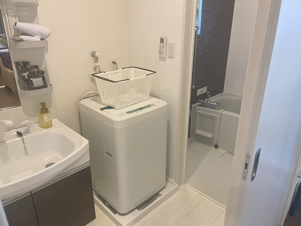 mr kinjo inn convention bay