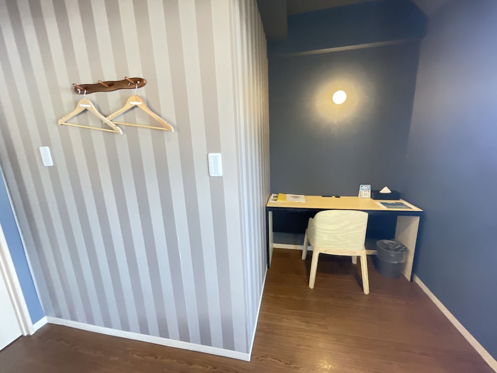 mr kinjo inn convention bay