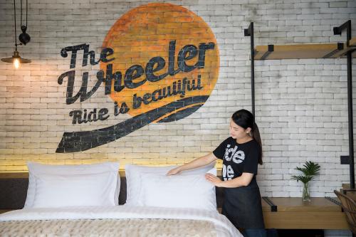wheeler bed andbike