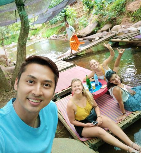 stay in chiangrai hostel