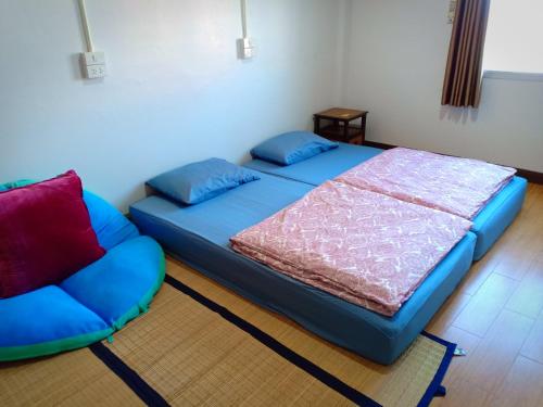 stay in chiangrai hostel