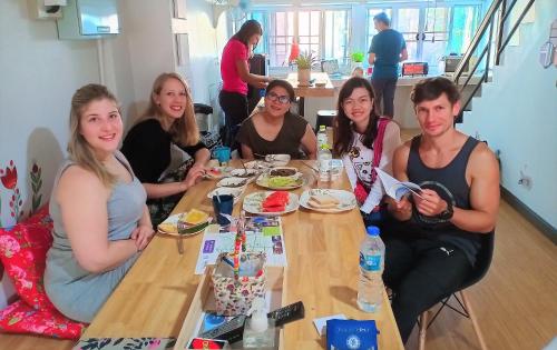 stay in chiangrai hostel