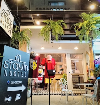 stay in chiangrai hostel