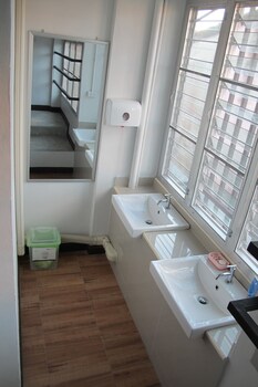 stay in chiangrai hostel