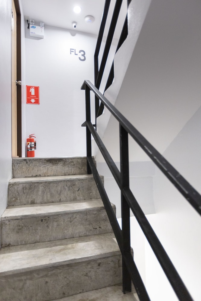 minimal house patong adults only