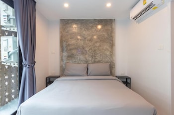 minimal house patong adults only