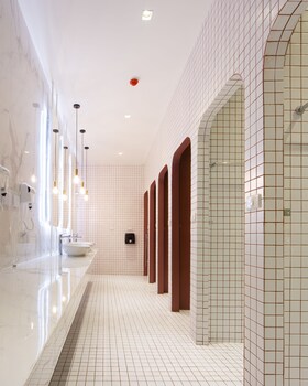 boxpackers hostel phranakorn