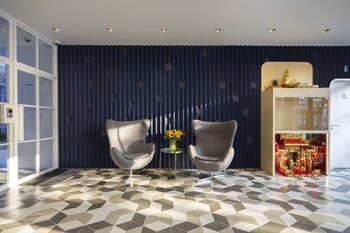 boxpackers hostel phranakorn