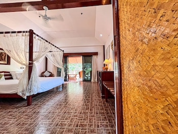 cruiser island resort
