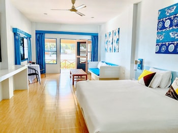 cruiser island resort