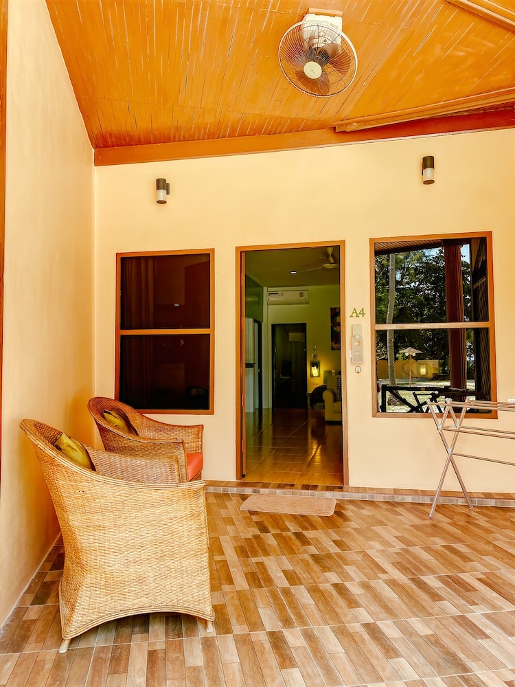cruiser island resort