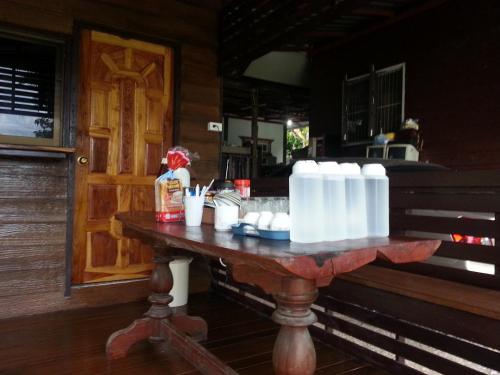 queueandbright resort