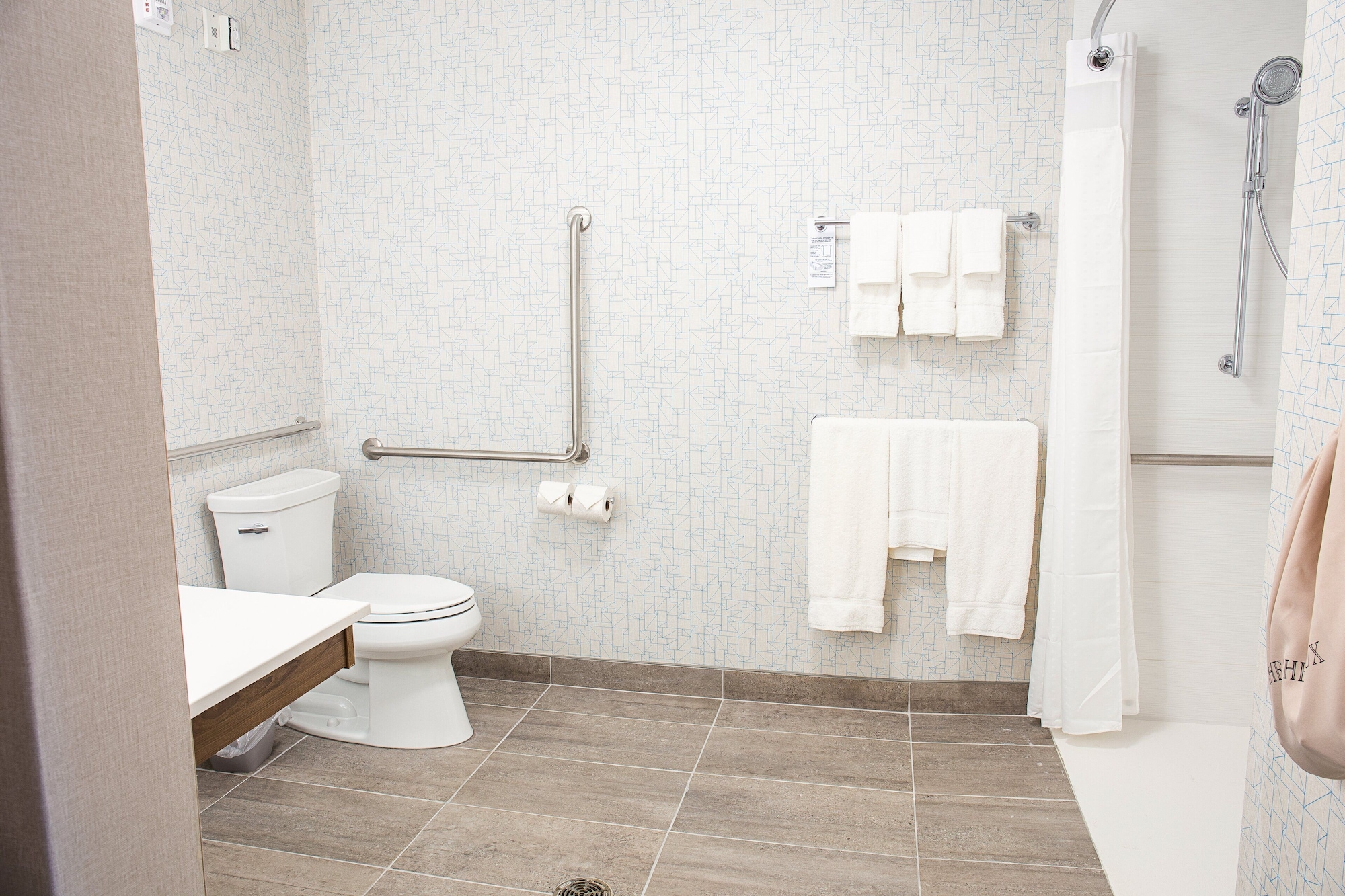 holiday inn express and suites halifax dartmouth