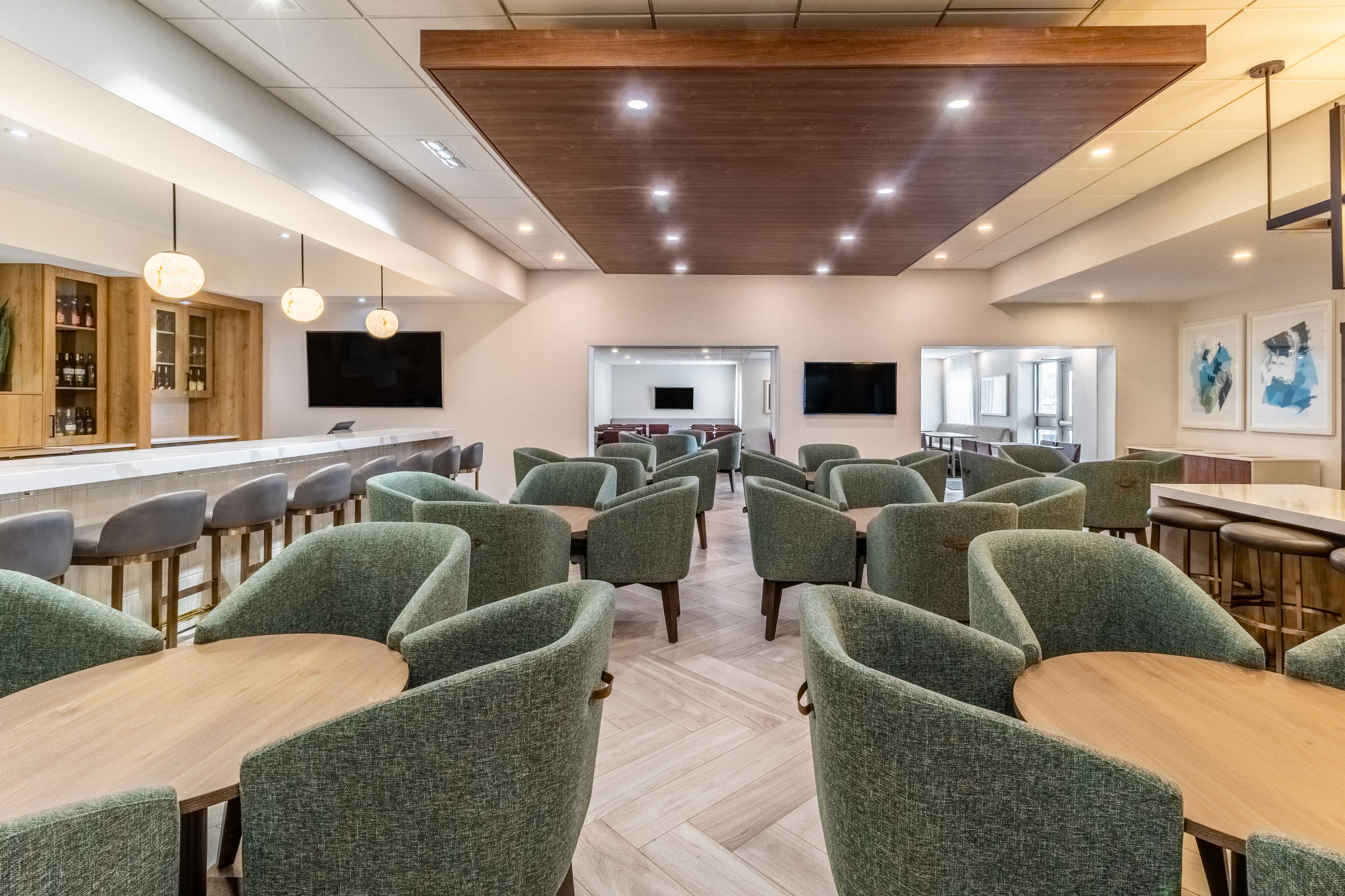 holiday inn express and suites halifax dartmouth