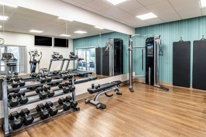 holiday inn express and suites halifax dartmouth