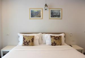 v one pride sukhumvit 22 bangkok