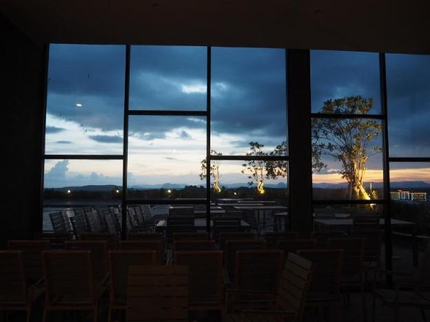 the vista hotel