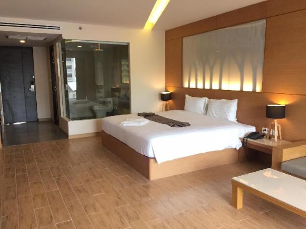 the vista hotel