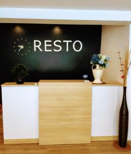 the resto