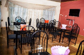 Skyways Hotel,Near House Party Karts,2.5 star