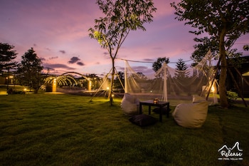 release pool villa resort