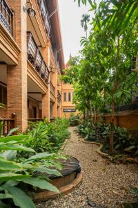 phor liang meun terracotta arts hotel