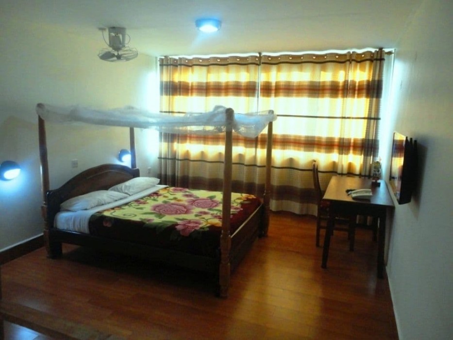entebbe flight motel