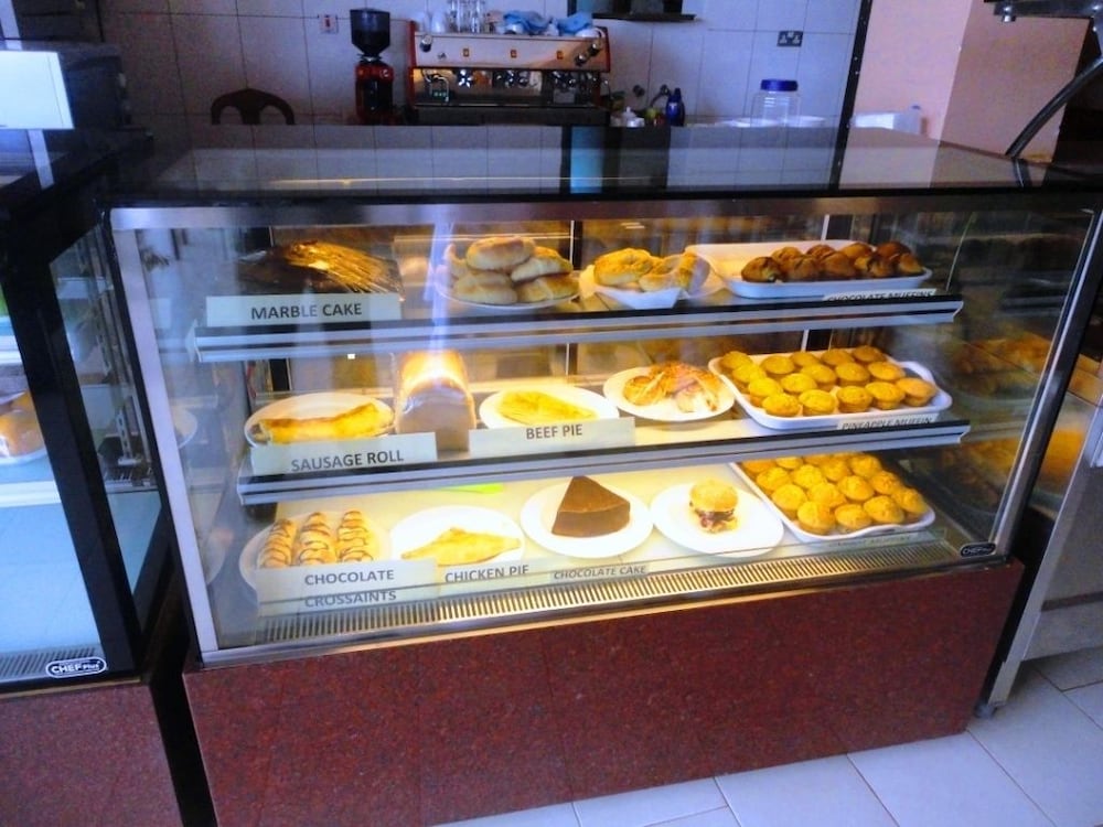 entebbe flight motel