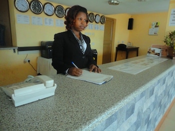 entebbe flight motel