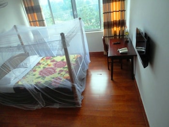 entebbe flight motel