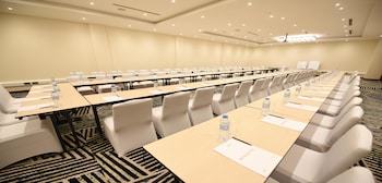 hilton garden inn kampala