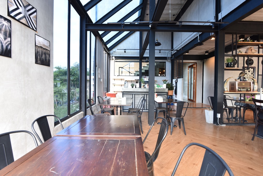 chartame boutique hotel