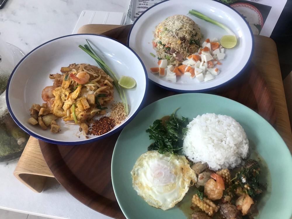 baan mae suvarnabhumi airport